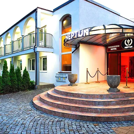 Hotel Neptun ψ 3*