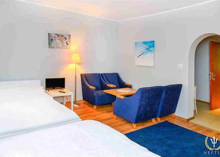 Neptun ψ Hotel Jastrzębia Góra