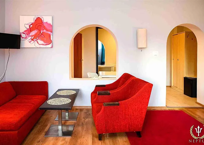 Neptun ψ 3* Jastrzębia Góra